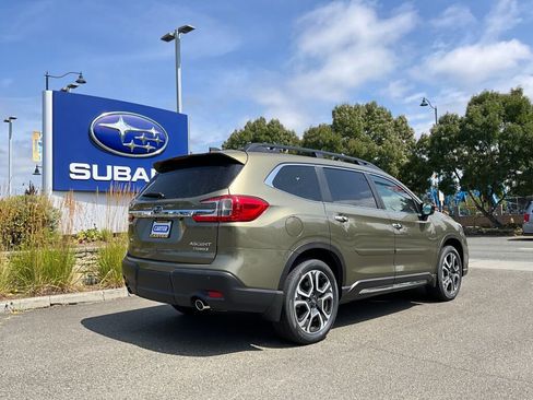 New 2025 Subaru Ascent Touring image 8