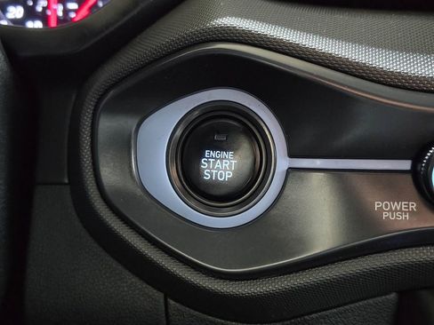 Used 2019 Hyundai Veloster N N w/ Performance Package image 16