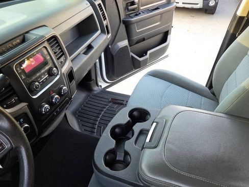 Used 2014 RAM 1500 Express AWD/4WD image 33