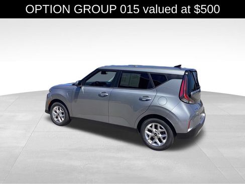 Used 2024 Kia Soul LX w/ Option Group 015 FWD image 5