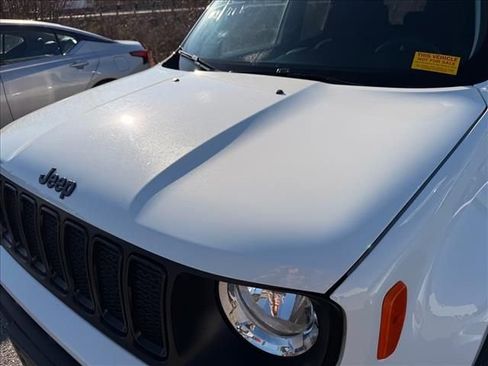 Used 2020 Jeep Renegade Sport image 25