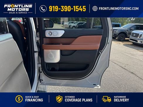 Used 2021 Lincoln Navigator L Reserve w/ Luxury Package RWD image 13