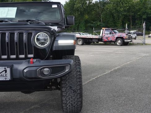 Used 2018 Jeep Wrangler Unlimited Rubicon AWD/4WD image 12