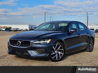 Used 2020 Volvo S60 T5 Momentum