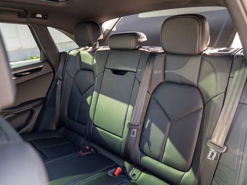 New 2026 Porsche Macan AWD/4WD image 24