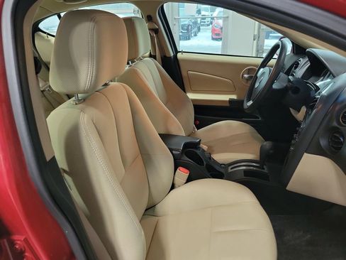 Used 2008 Pontiac Grand Prix image 18