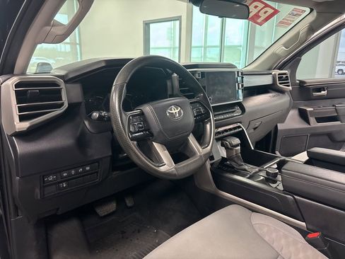 Used 2022 Toyota Tundra SR5 RWD image 13