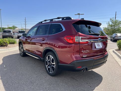 Used 2023 Subaru Ascent Limited w/ Technology Package AWD/4WD image 19