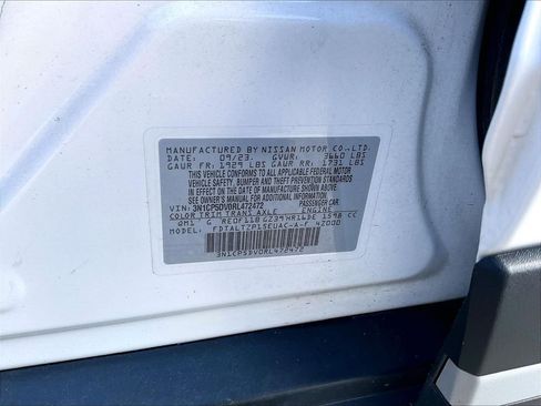 Used 2024 Nissan Kicks SR FWD image 31