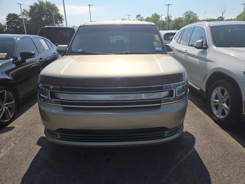 Used 2018 Ford Flex Limited w/ Equipment Group 303A AWD/4WD image 9