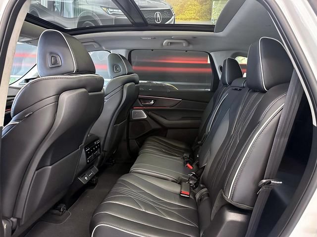 Certified 2025 Acura MDX w/ Advance Package AWD/4WD image 10