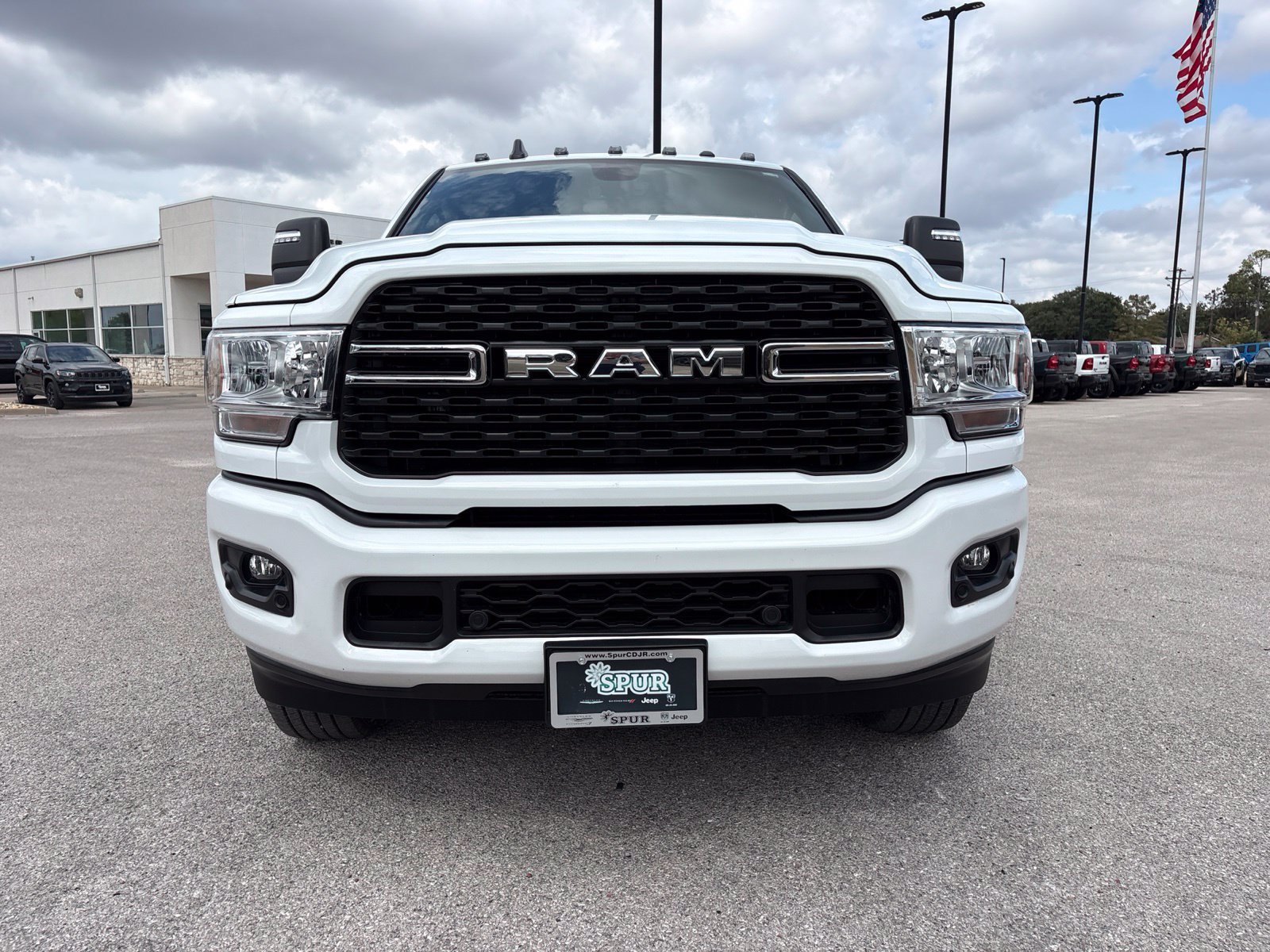 Used 2024 RAM 2500 Big Horn w/ Sport Appearance Package AWD/4WD image 15