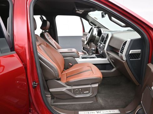 Used 2018 Ford F150 King Ranch w/ Equipment Group 601A Luxury image 40