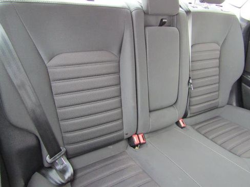 Used 2018 Ford Fusion SE image 10