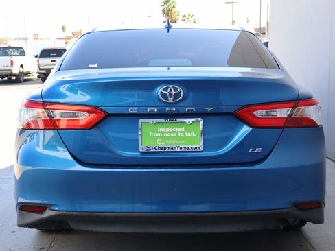 Used 2019 Toyota Camry LE image 4