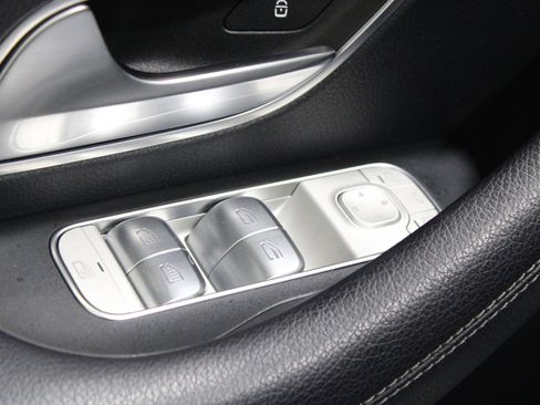 Used 2020 Mercedes-Benz GLS 450 4MATIC w/ Convenience Package image 4