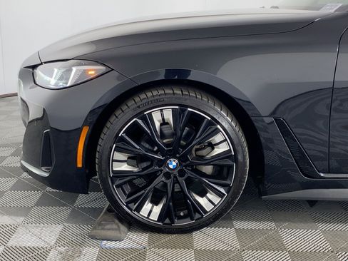 Certified 2025 BMW 430i w/ Premium Package image 9