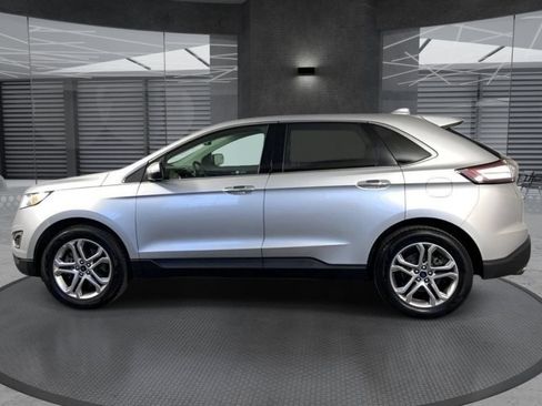 Used 2018 Ford Edge Titanium AWD/4WD image 8