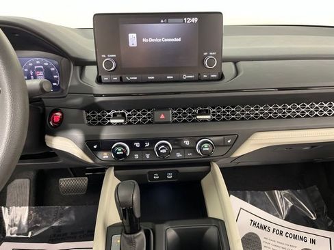 Used 2025 Honda Accord SE image 26