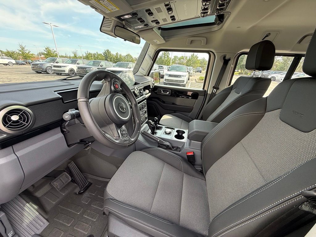 Used 2025 INEOS Grenadier Quartermaster AWD/4WD image 6