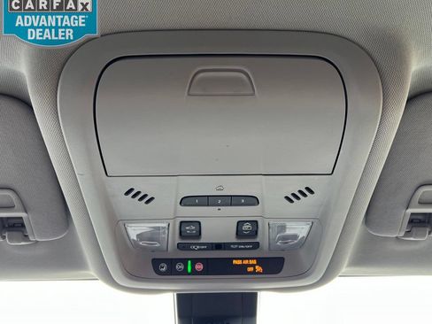 Used 2022 GMC Terrain AT4 AWD/4WD image 15