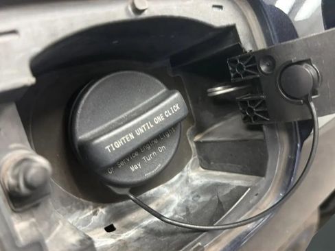 Used 2017 GMC Terrain SLE FWD image 23