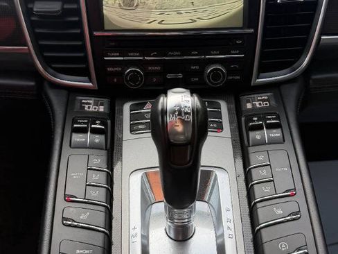 Used 2014 Porsche Panamera GTS image 18