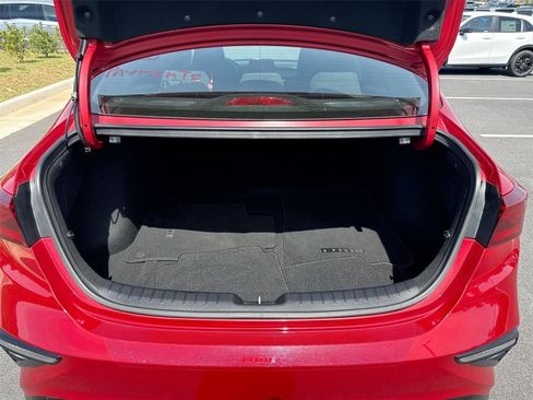 Used 2019 Kia Forte LXS FWD image 16