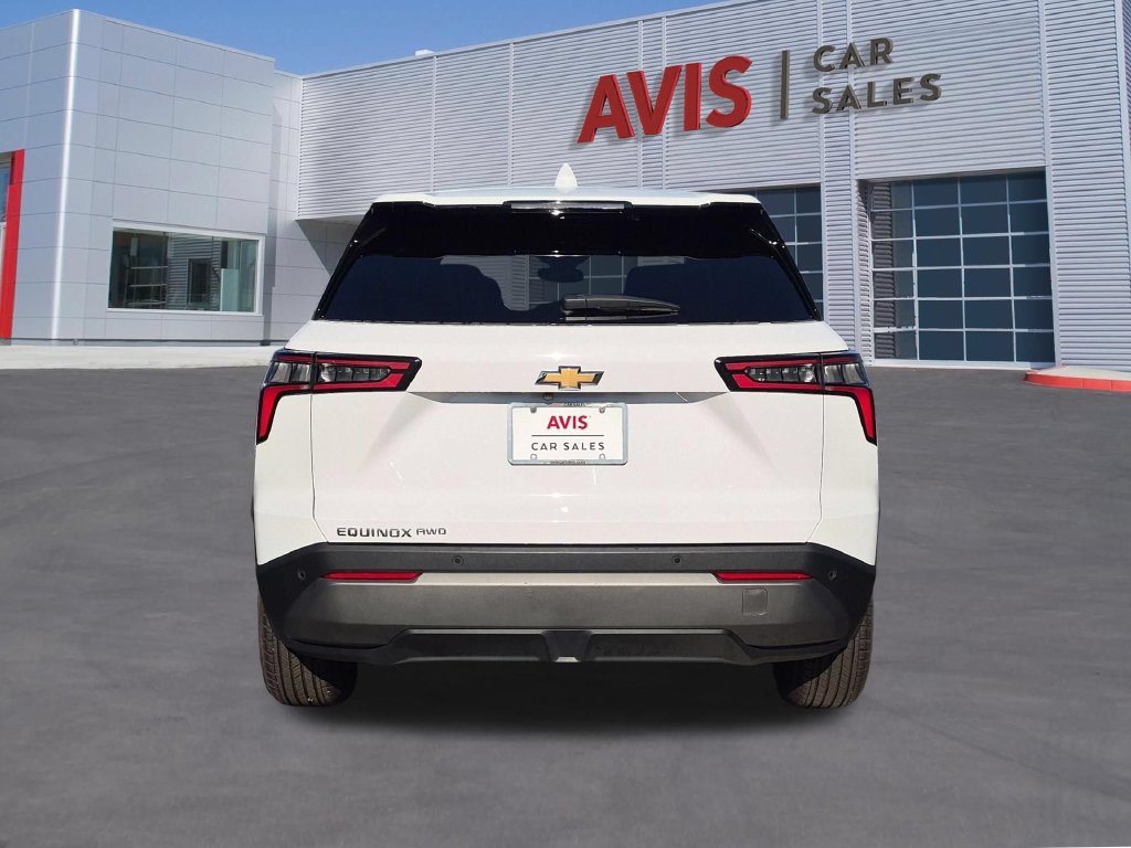 Used 2026 Chevrolet Equinox LT AWD/4WD image 7