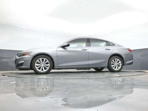 Used 2024 Chevrolet Malibu LT image 36