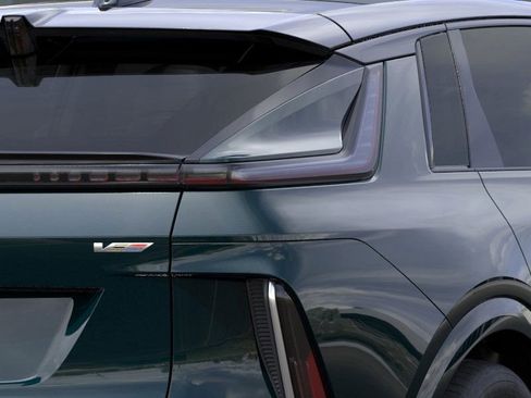 New 2026 Cadillac Lyriq V w/ LPO, Floor Liner Package image 12