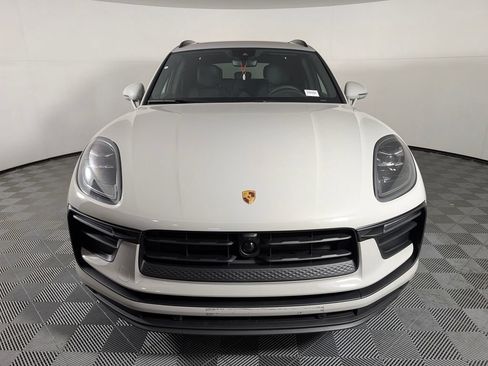 New 2026 Porsche Macan AWD/4WD image 10