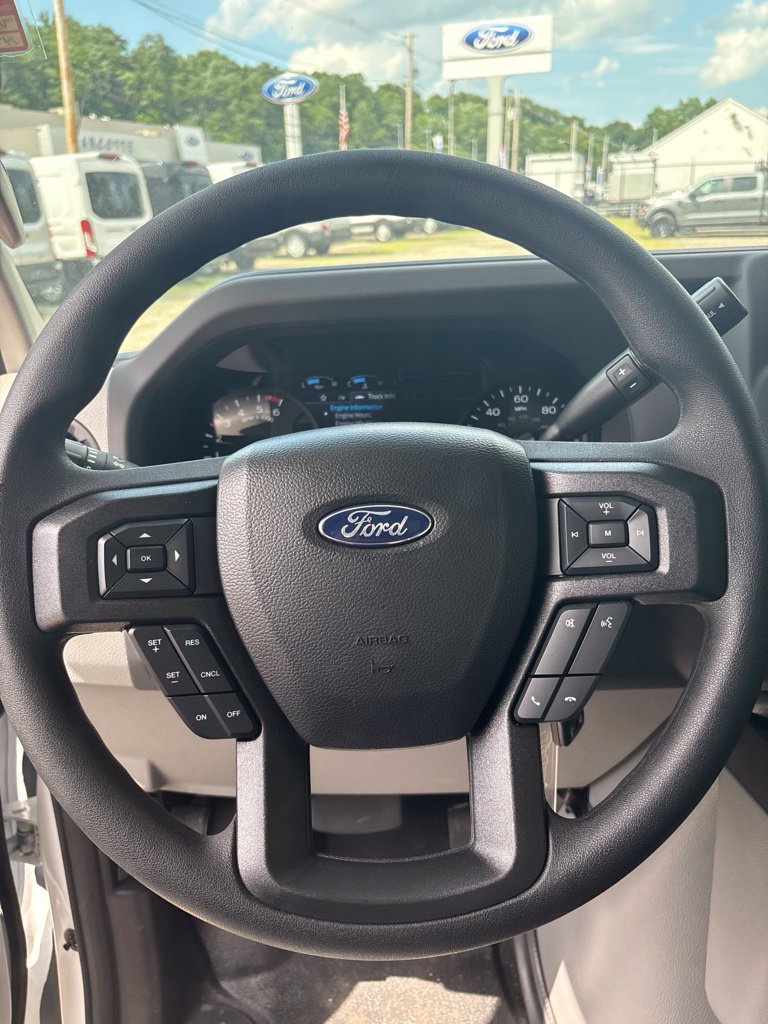 New 2027 Ford E-450 and Econoline 450 Super Duty w/ Power Equipment Group RWD image 23