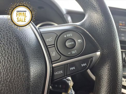 Used 2023 Toyota Camry LE image 22