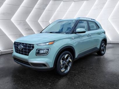 Used 2025 Hyundai Venue SEL