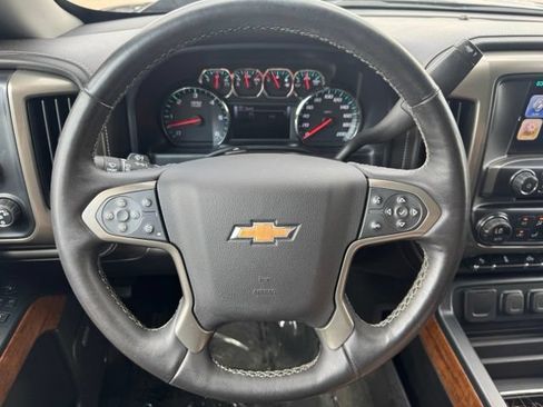 Used 2017 Chevrolet Silverado 1500 High Country AWD/4WD image 24