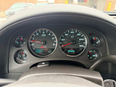 Used 2012 Chevrolet Avalanche LT image 5