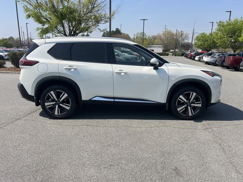 Certified 2023 Nissan Rogue Platinum w/ Platinum Premium Package image 4