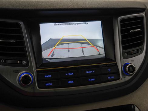 Used 2018 Hyundai Tucson Value AWD/4WD image 29