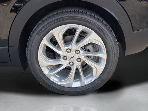 New 2027 Chevrolet Bolt LT FWD image 30