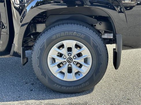 New 2026 Nissan Frontier S image 14