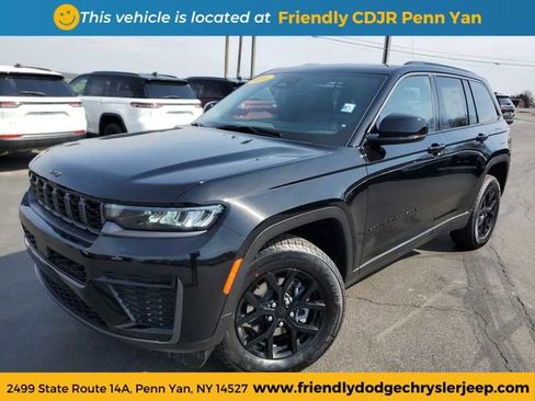 New 2026 Jeep Grand Cherokee Altitude AWD/4WD image 1