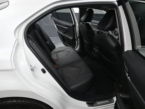 Certified 2022 Toyota Camry XSE image 31