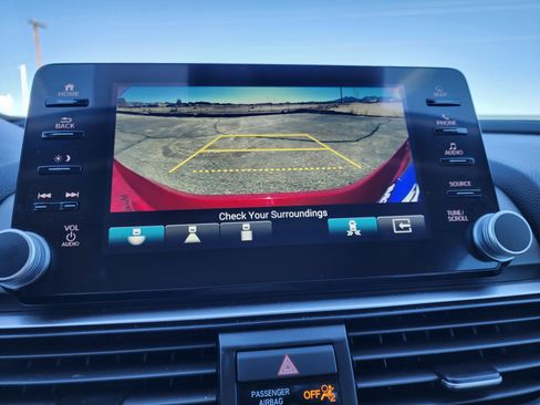 Used 2022 Honda Accord Touring image 24