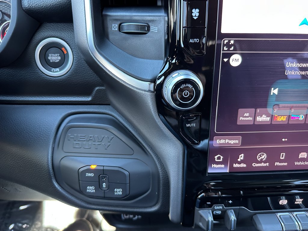 New 2026 RAM 2500 Big Horn AWD/4WD image 26