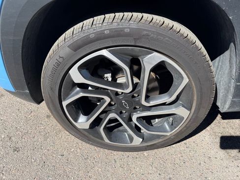 Used 2024 Chevrolet Trax RS w/ Driver Confidence Package image 5