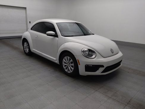 Used 2019 Volkswagen Beetle 2.0T S FWD image 11