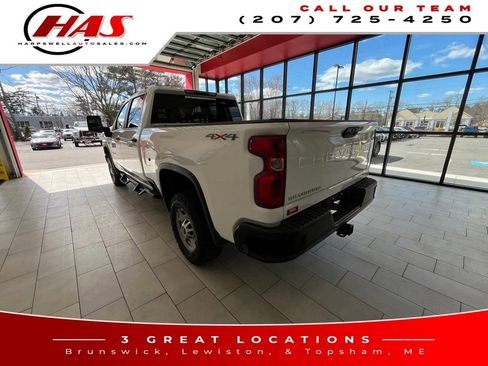 Used 2023 Chevrolet Silverado 2500 W/T w/ WT Convenience Package AWD/4WD image 3