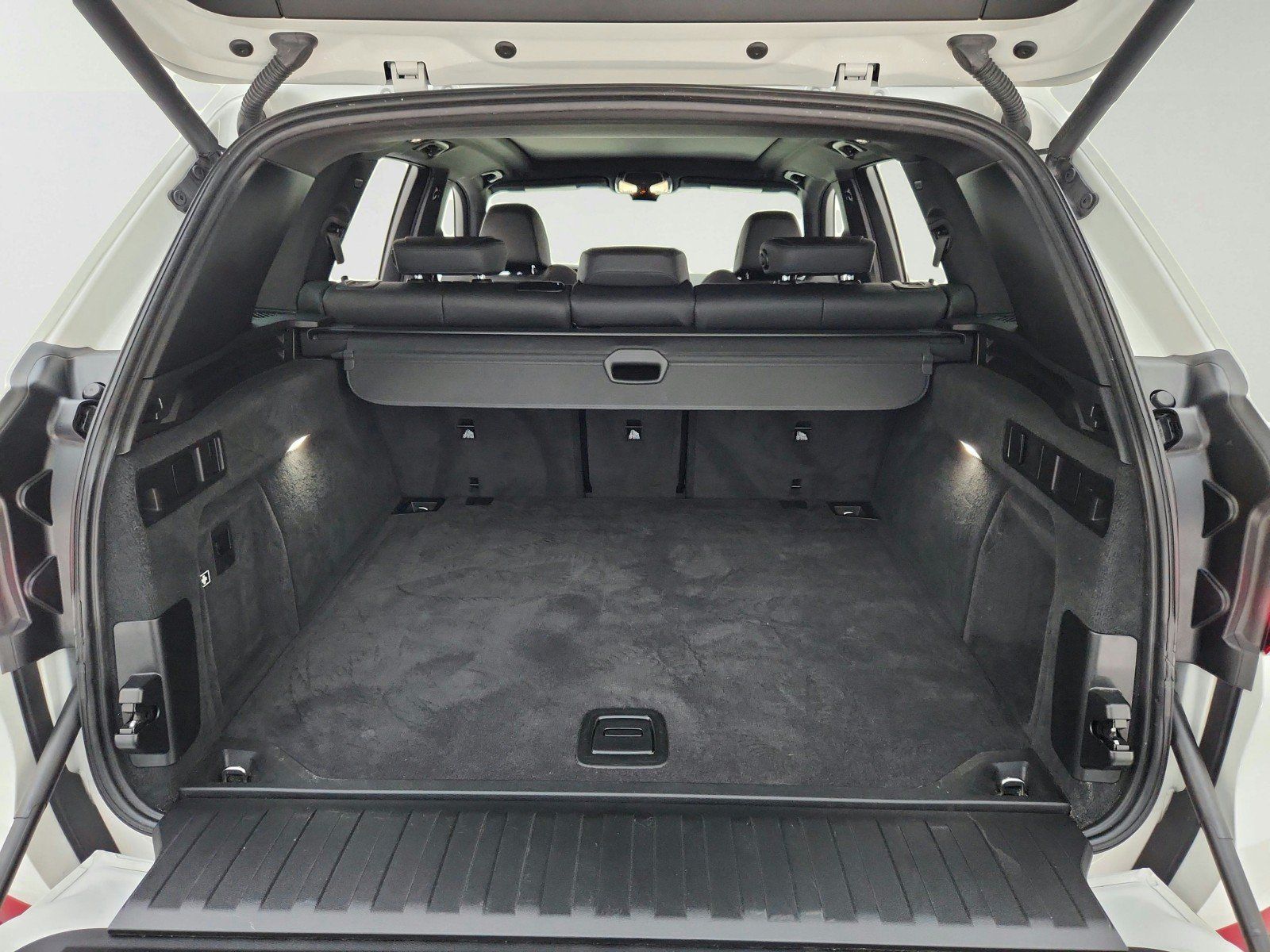 Used 2020 BMW X5 sDrive40i RWD image 31