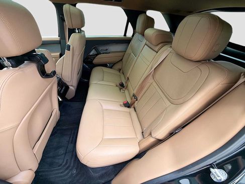 Certified 2024 Land Rover Range Rover Sport SE AWD/4WD image 16